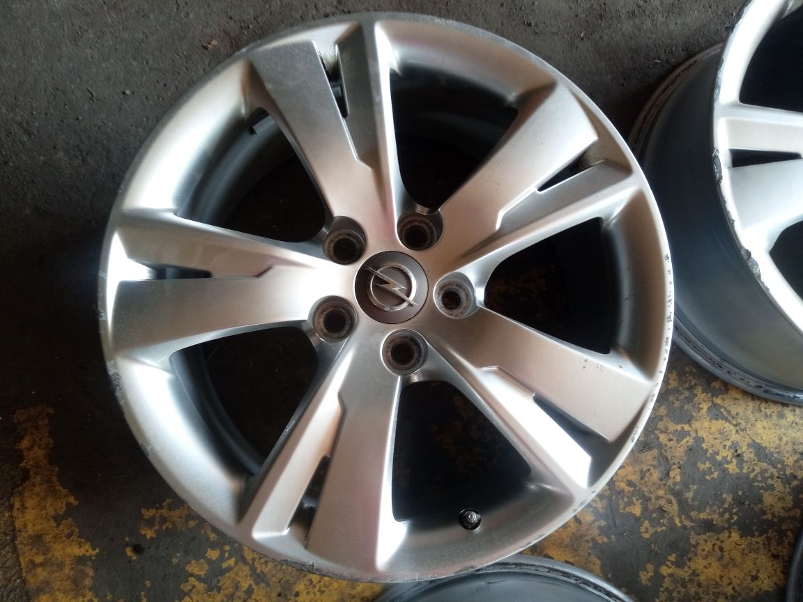 Felgi aluminiowe 18" Opel Insignia 1 oryginalne GM z czujnikami pow.