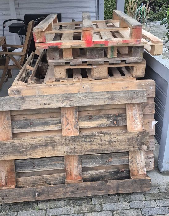 Sprzedam palety 12 sztuk za 150 zł 80x120 cm