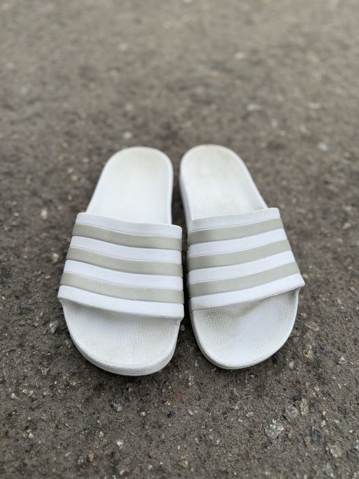 Adidas тапочки оригинал 41 размер шлепанцы тапки