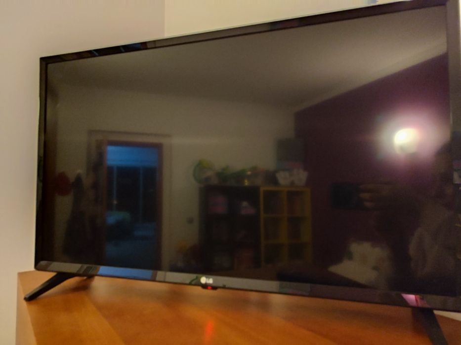 TV LG 32LK510 (Led -  32" - 81cm HD)