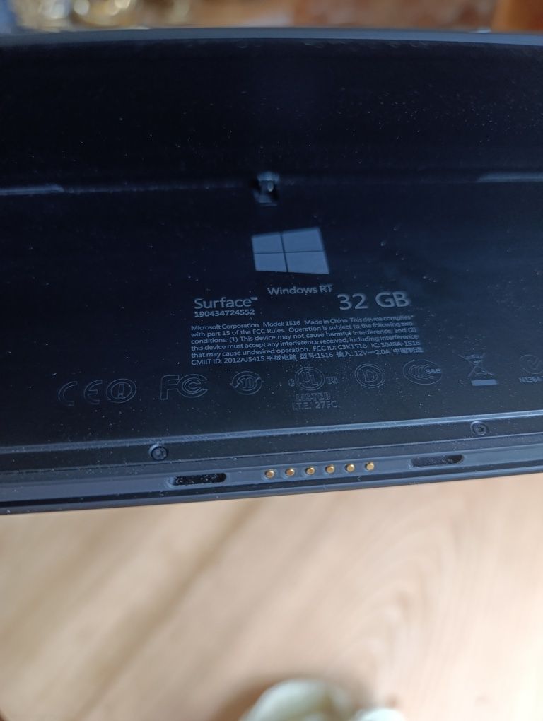Планшет surface 32GB