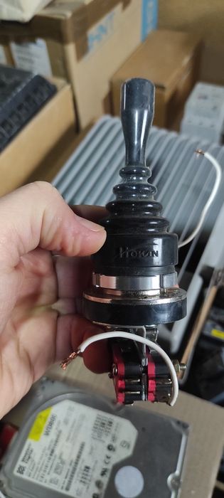 Промисловий джойстик HOKAN Electric HKA1-41QZ