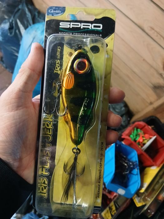 Nowy jerk spro . 9.5cm 37g