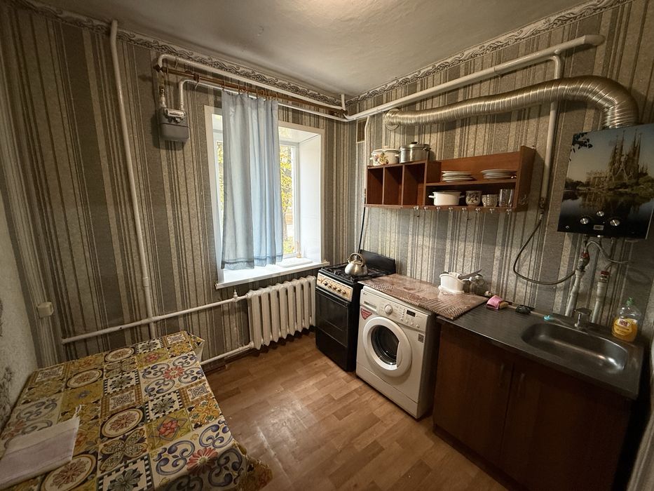 Здам 2 х кімнатну квартиру !