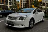 Toyota Avensis SOL + 1.8 AT 2011