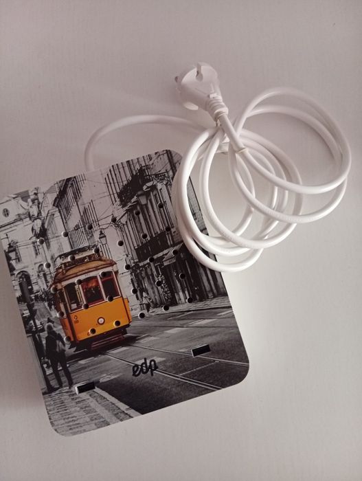 Base de carregamento universal