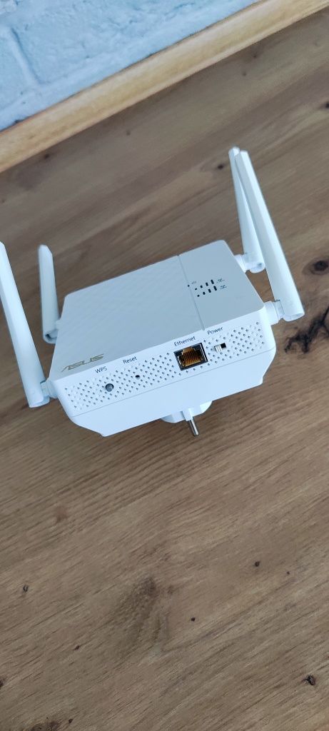 Asus RP-AC87 repeater dwuzakresowy wzmacniacz sygnału