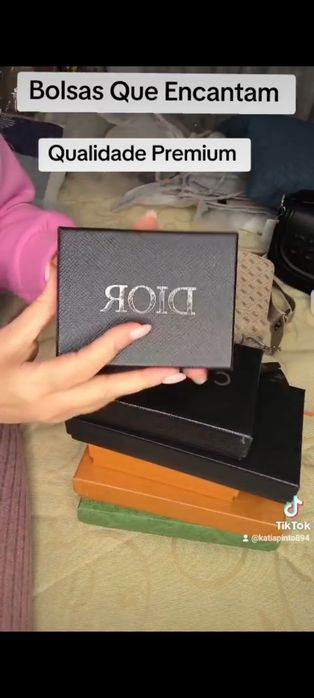 Malas senhora  e porta moedas