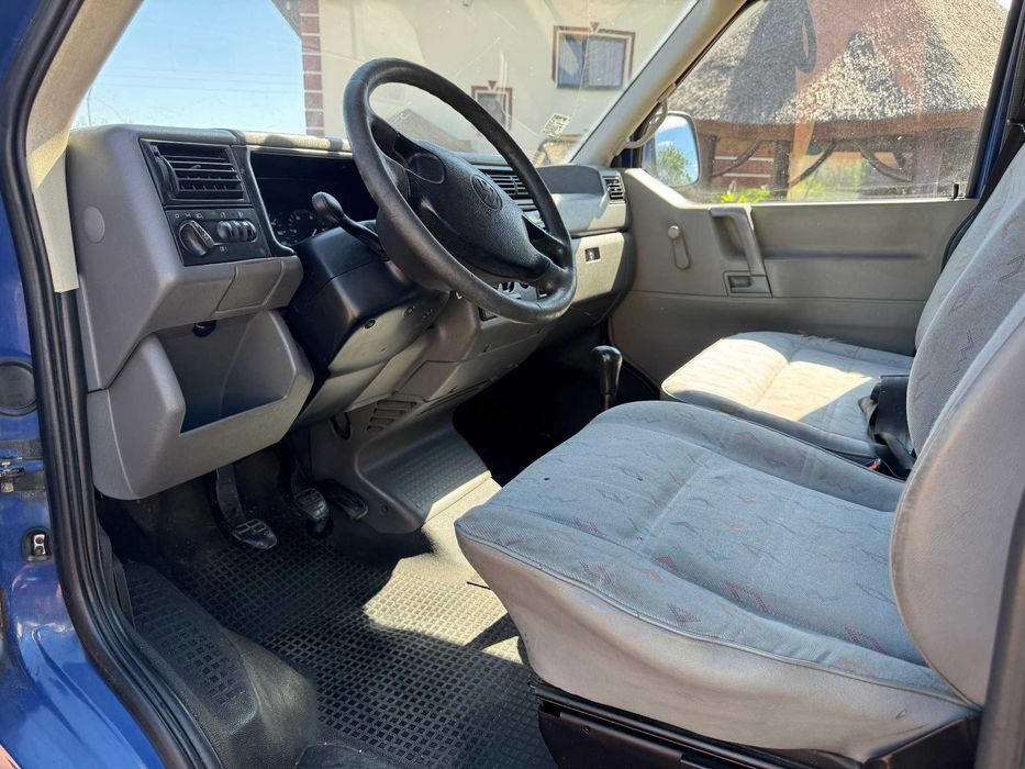 Volkswagen Transporter T4 2.5TDI