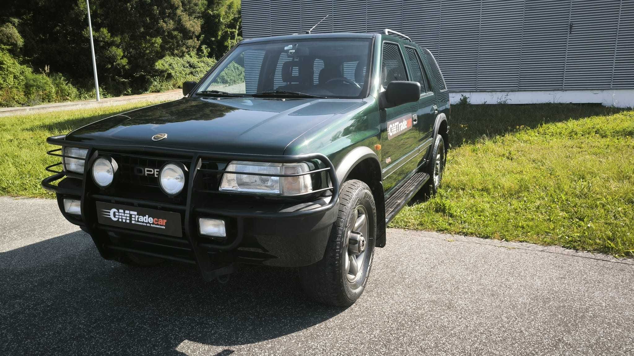 Opel Frontera 2.5 TD Sport Club