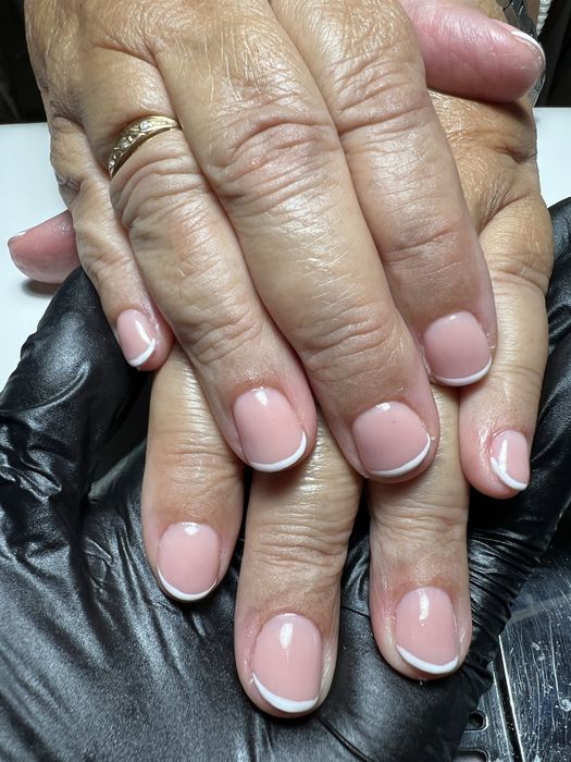 Stylizacja paznokci Swarzędz, Gryniów