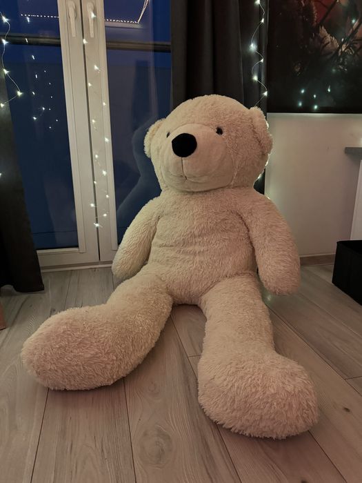 Duży pluszowy miś/niedźwiedź