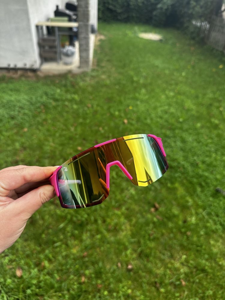 Okulary przeciwsłoneczne sportowe