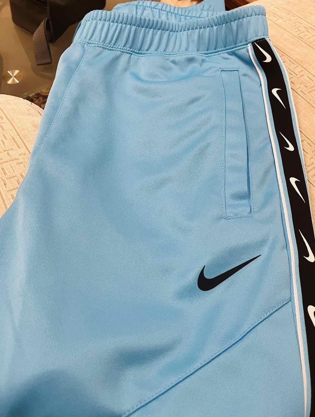 Спортивний костюм Nike SPORTSWEAR WHITE/LIGHT BLUE (оригінальний)