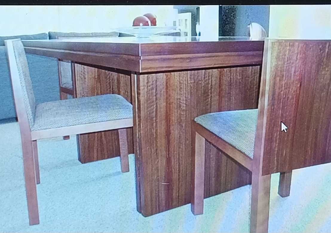 Mesa jantar em Mutene