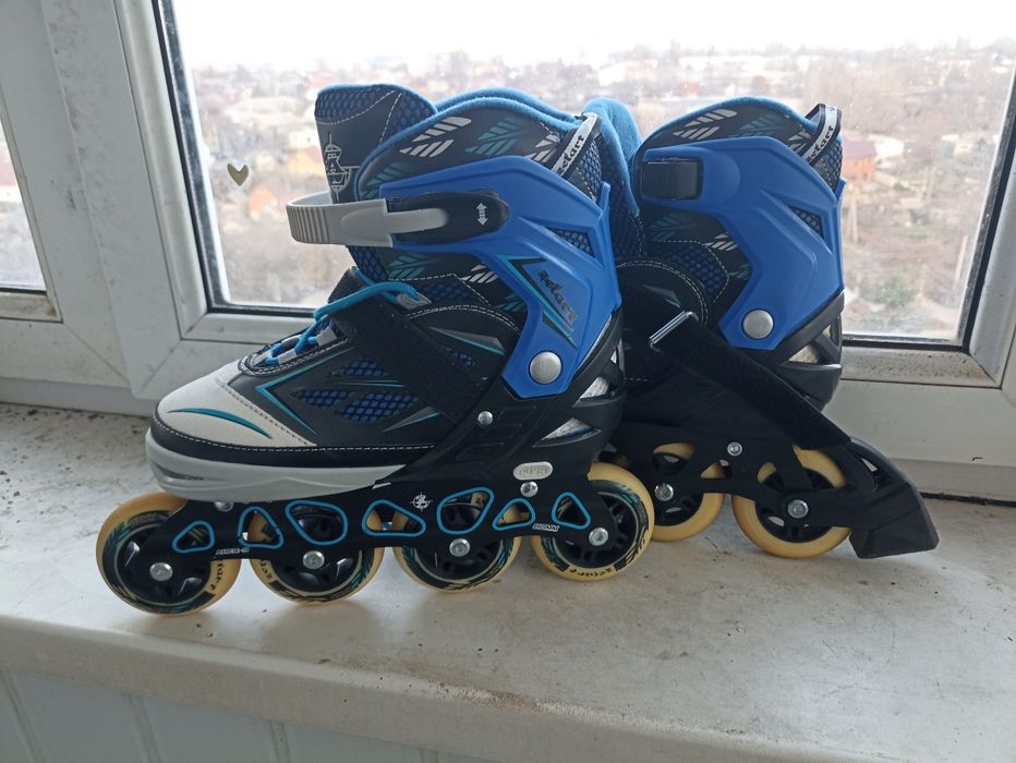 Ролики б/в розмір 39-42