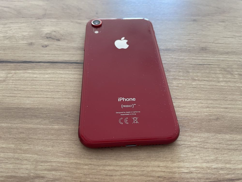 iPhone XR 64GB Product Red