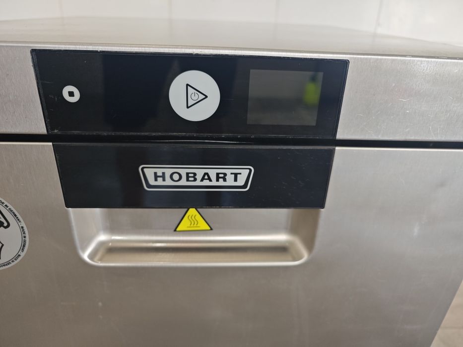 Посудомийна машина професійна з сушкою Hobart FPS-10B