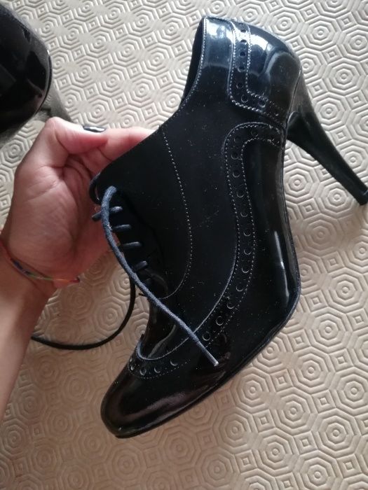 VENDO Botins Sacoor (novos)