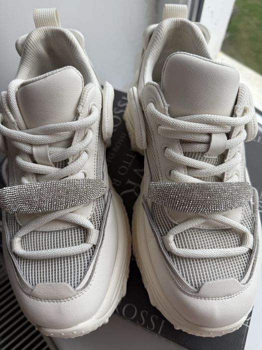 Кросівки Vitto rossi 36 розмір натуральна шкіра