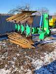 Плуг оборотний, 4 корпусний,  ПОН-4-40+1 Велес Агро