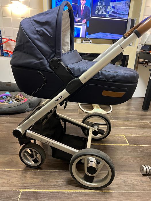 Коляска mutsy igo