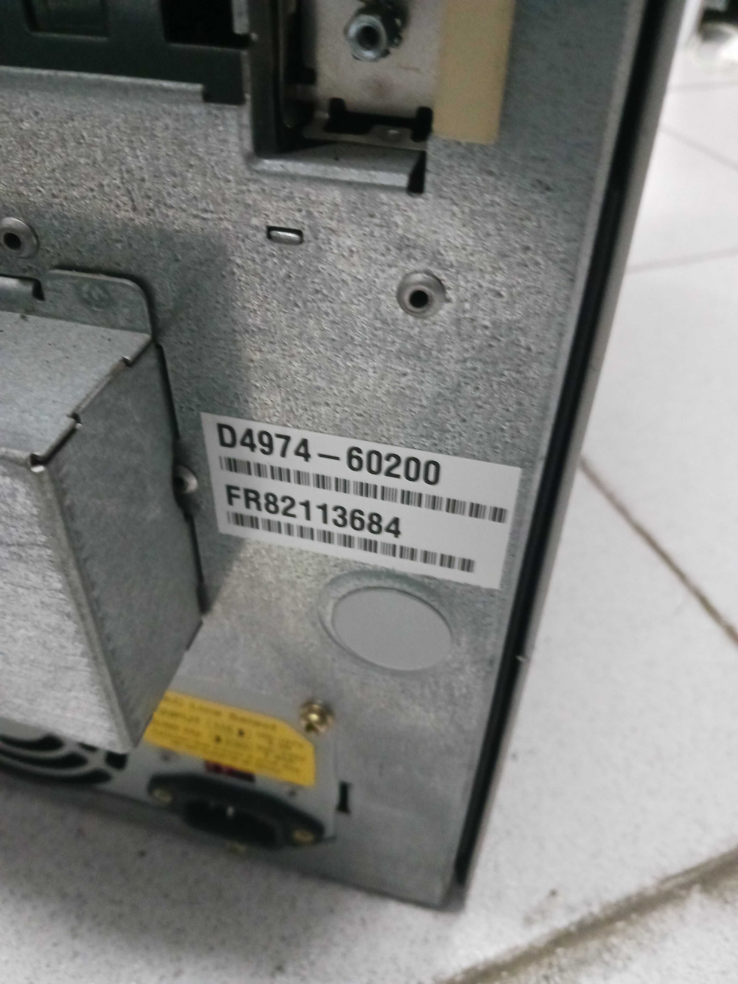 Servidor HP NET SERVER E45 + Servidor 5/60 LC Venda Conj. ou separado