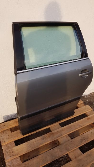 Drzwi Lewe/Lewy Tył VW Passat B5 FL Kombi LD7W