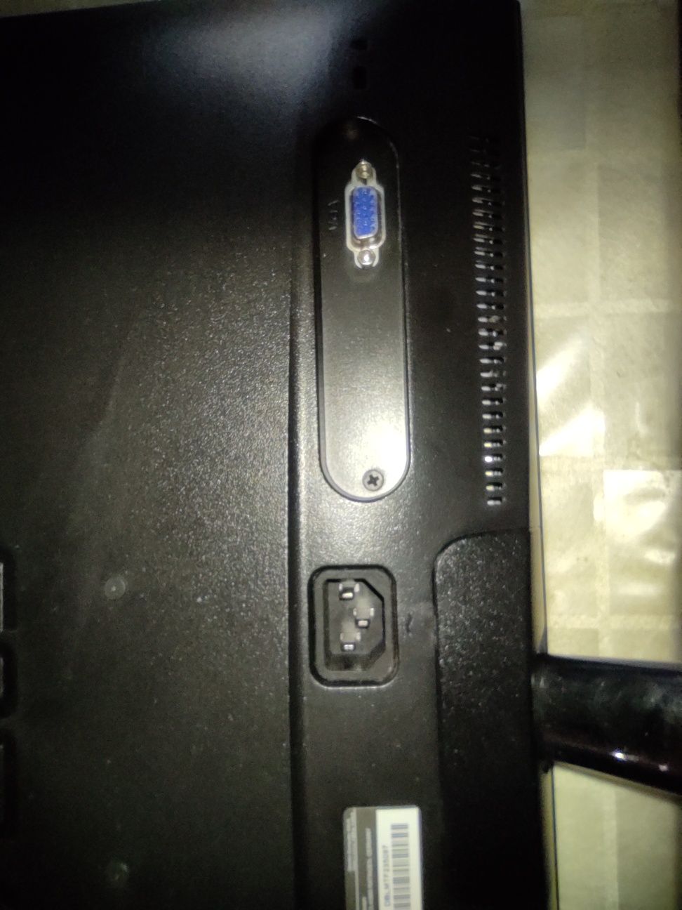 Monitor ASUS 18,5"