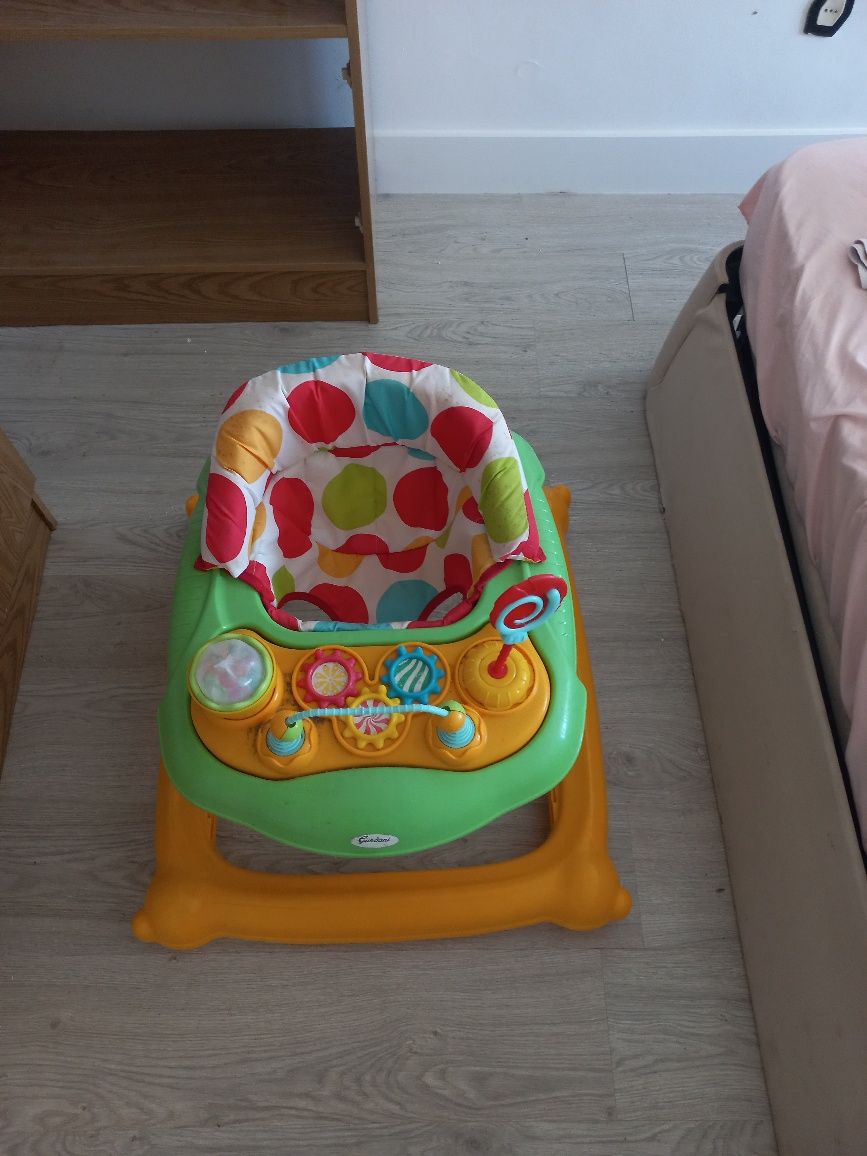 Espaço de lazer para bebés ou crianças