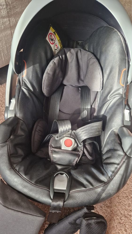 Conjunto completo carrinho de bebé Marca Mima