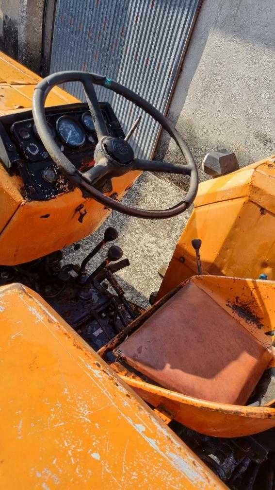 Trator Universal 600
