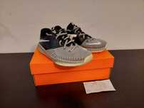 NIKE Team Hustle D 7 Low GS 36.5
