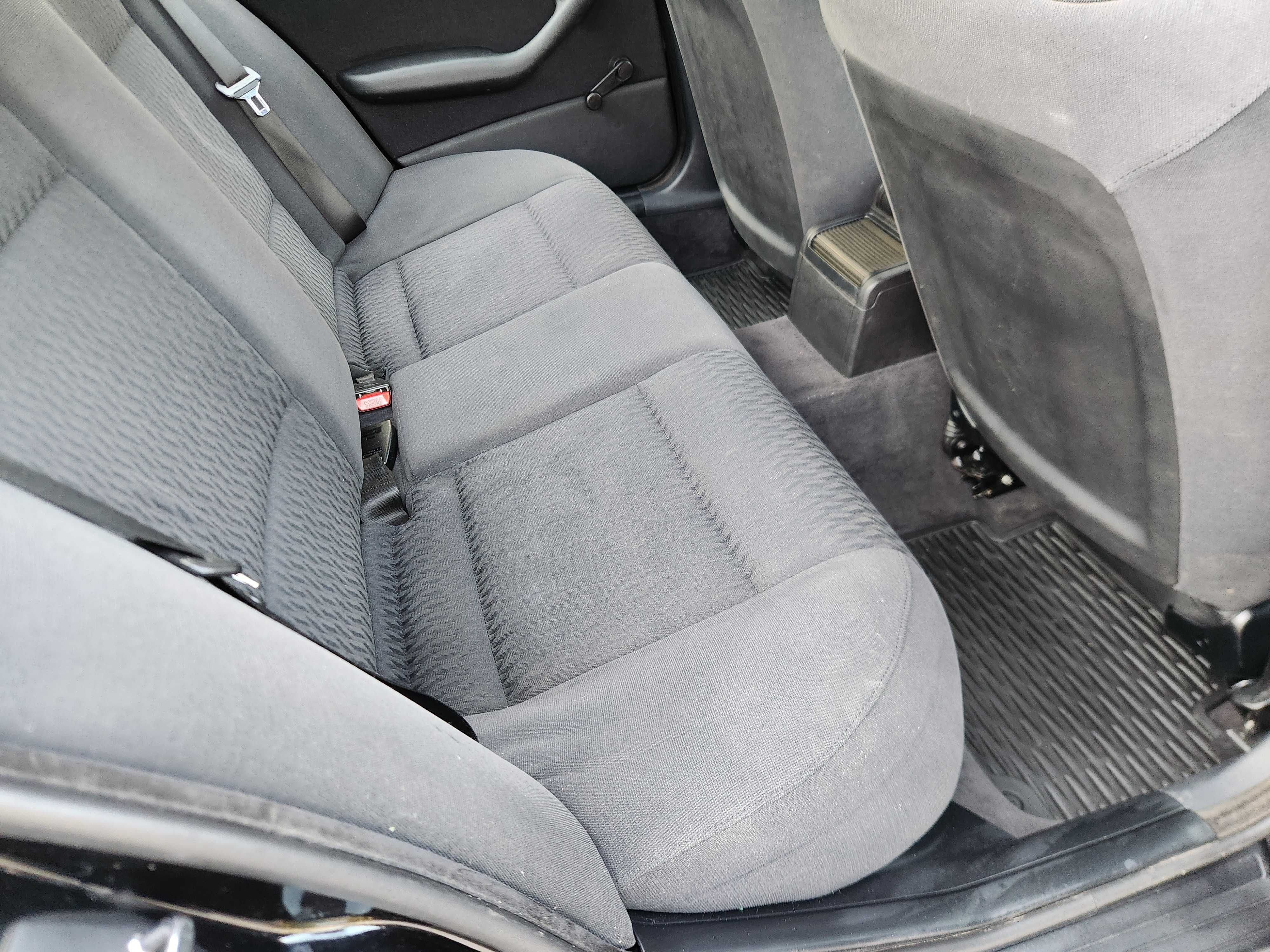 Авто BMW 3 E46 1.9л Газ/бензин