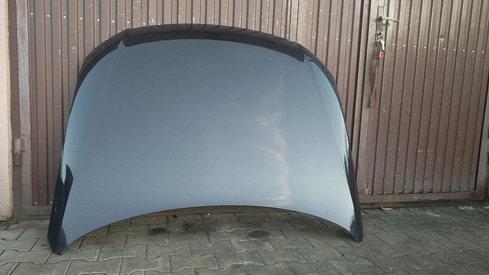 ) Passat B6 maska pokrywa silnika LC9X