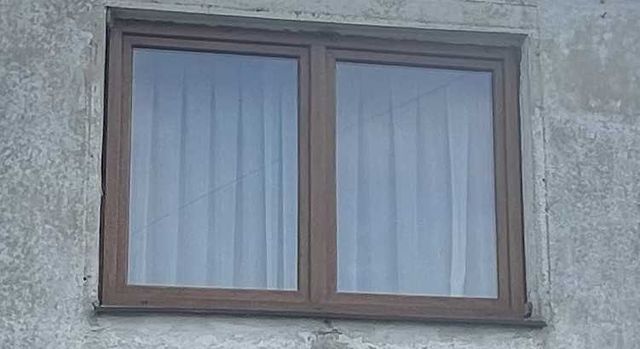 3 okna z demontażu PCV dwuszybowe złoty dąb, używane 10 letnie