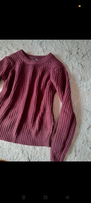 Sweter, sweterek na zimę ciepły