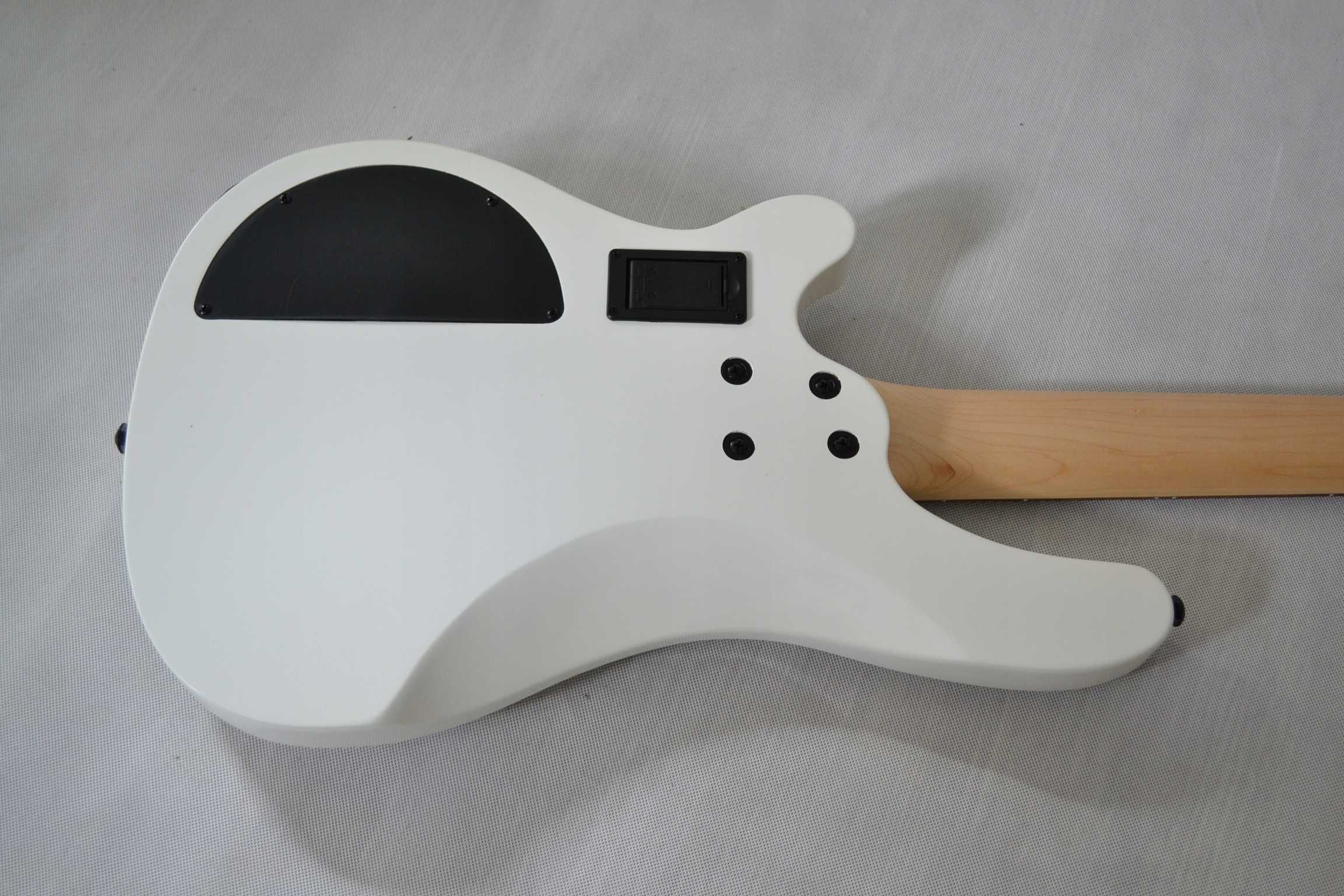 Harley Benton B-450 White nowa gitara basowa BAS  -ustawiony!