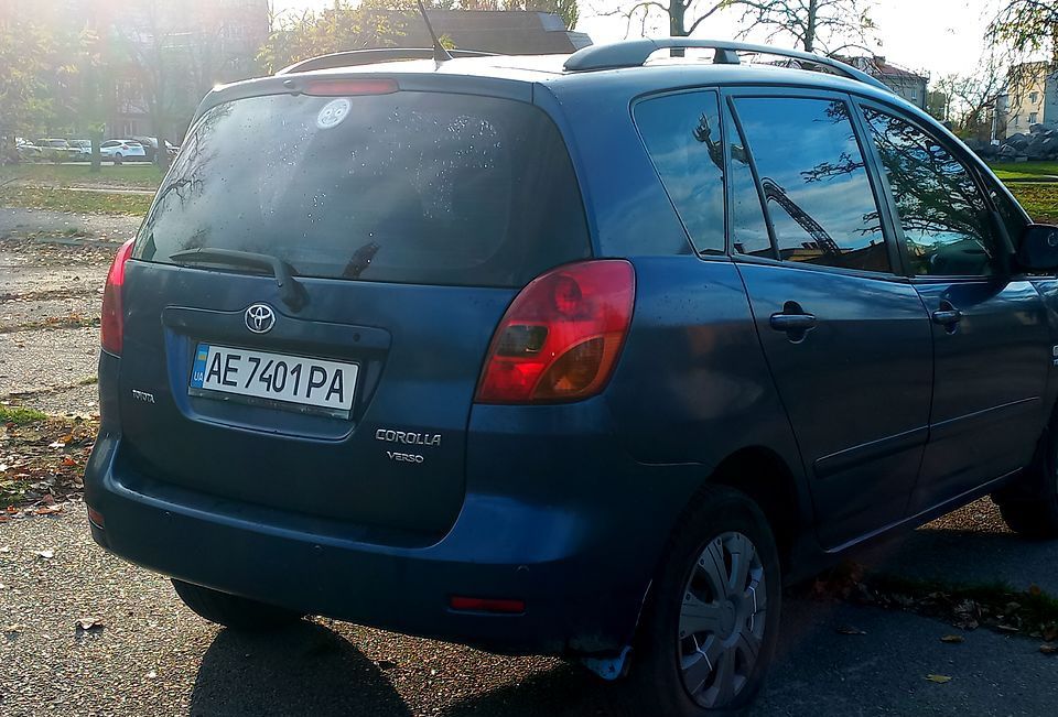 Продам Toyota Corolla  Verso.