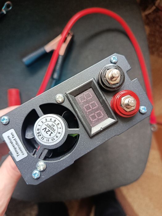 Инвертор с чистой синусоидой   Tataliken 3000W,c 12V на 220V