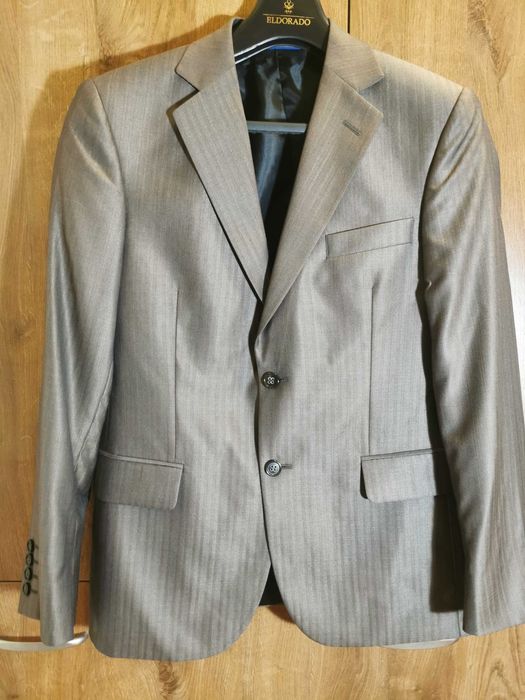 Garnitur młodzieżowy