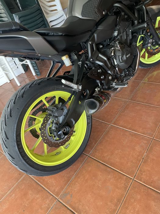 Yamaha MT-07 35kw (deslimitada)