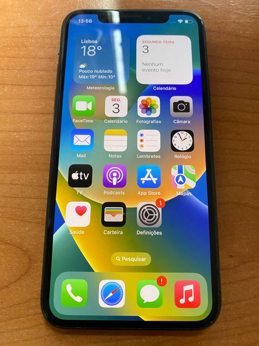 Apple iPhone X com 64GB Como Novo Desbloqueado a todas as redes