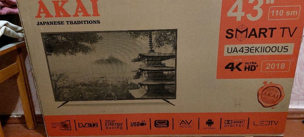Смарт тв AKAI новенький