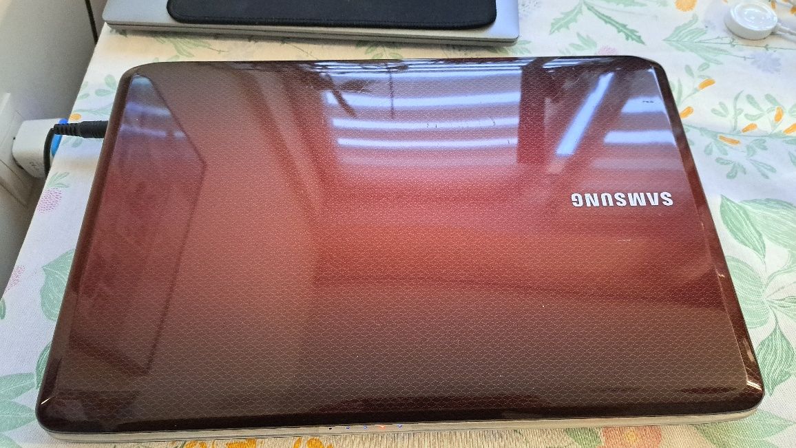 Laptop Samsung r530