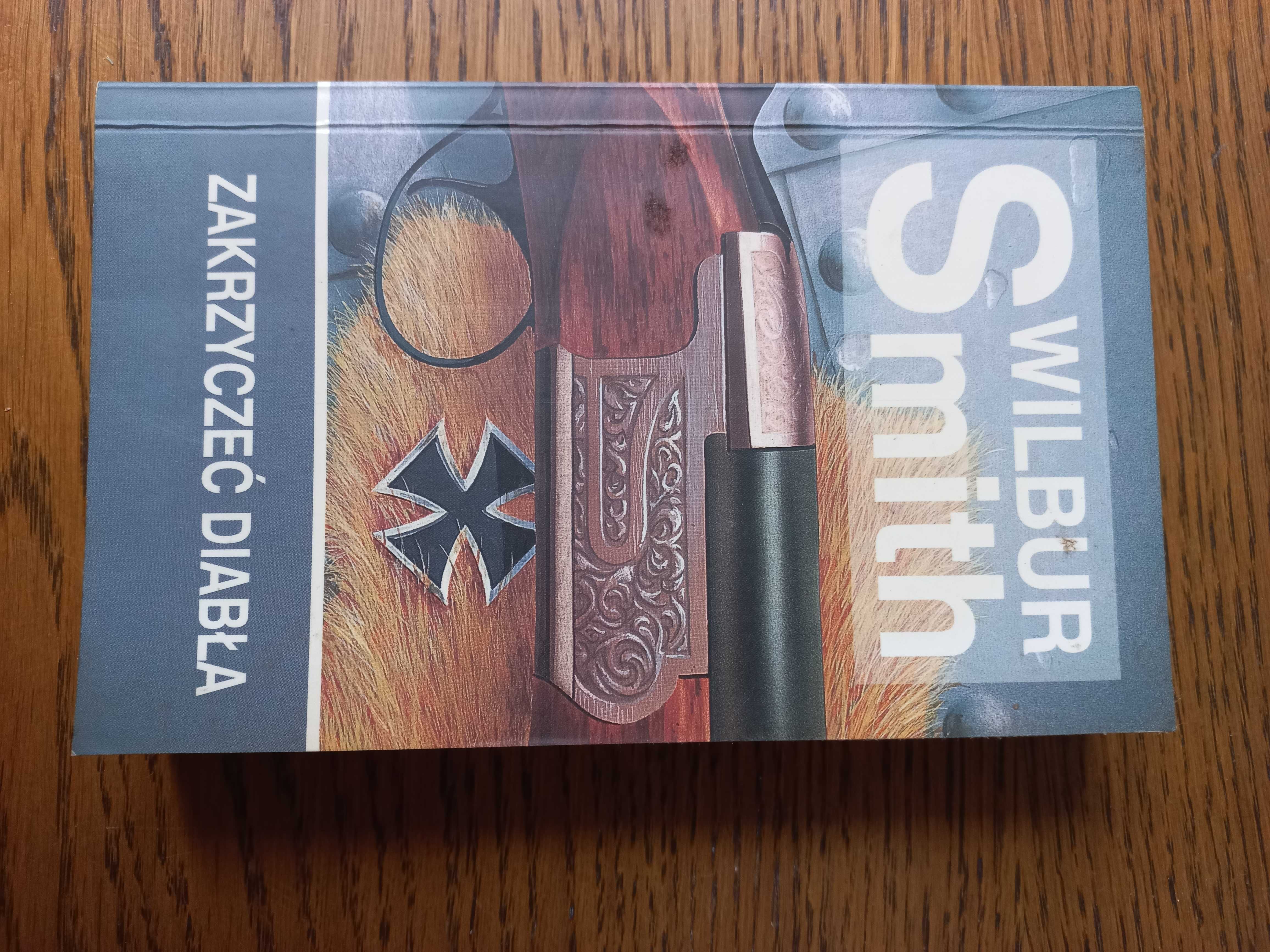 4x Wilbur Smith Bóg Nilu Błękitny horyzont Zakrzyczeć diabła Piekło na