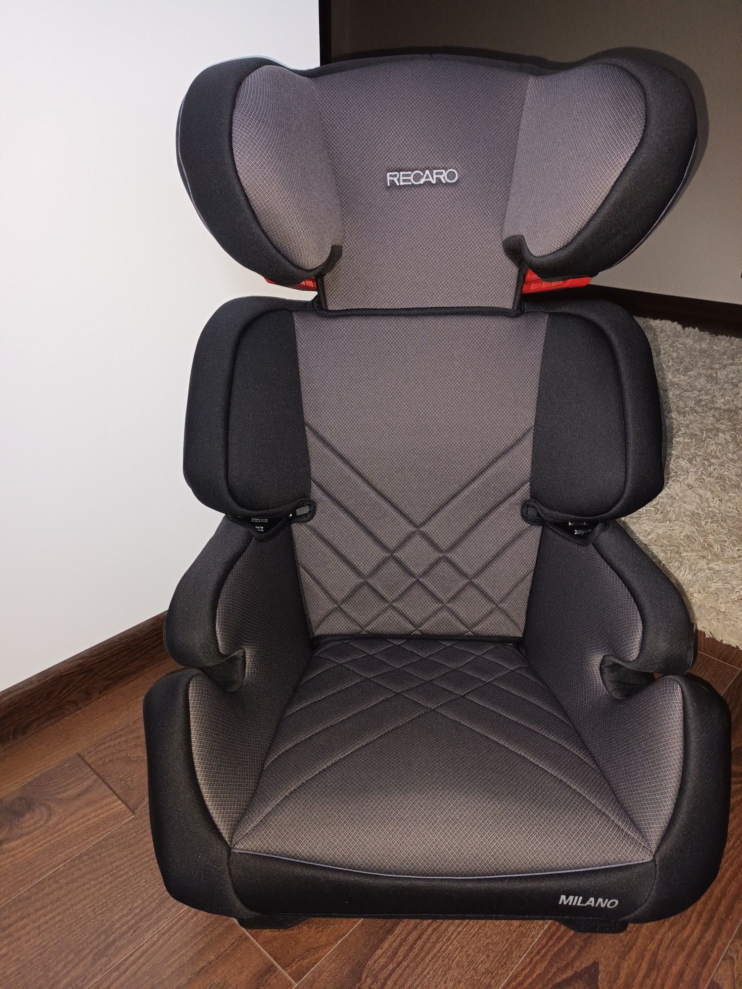 Recaro Milano fotelik samochodowy 15-36 kg