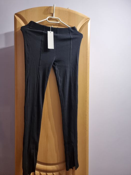 Nowe leginsy prążek