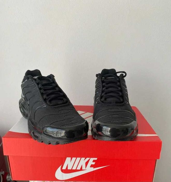 Buty Trampk Nike Air Max TN Black R.42