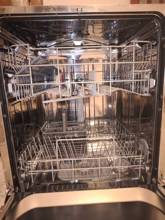 Máquina de lavar loiça Hoover